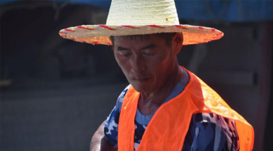 堅守的魅力！金環(huán)電器致敬每一位炎炎夏日下的勞動者！