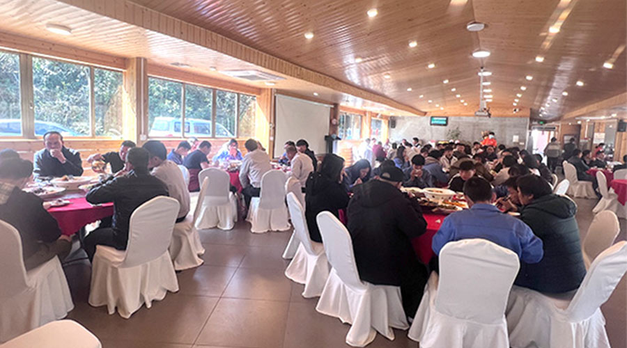 金環(huán)電器開工宴！吃飽喝足加油干迎戰(zhàn)2023！