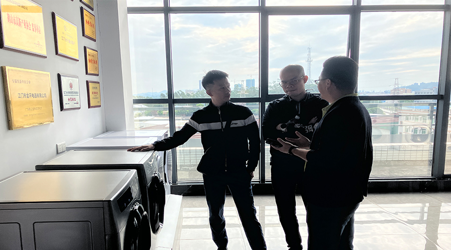 廣交會熱度延續(xù)，金環(huán)電器再迎考察團