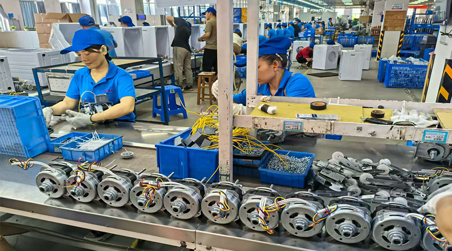 選擇靈活定制的合作伙伴，而非僅僅是制造商