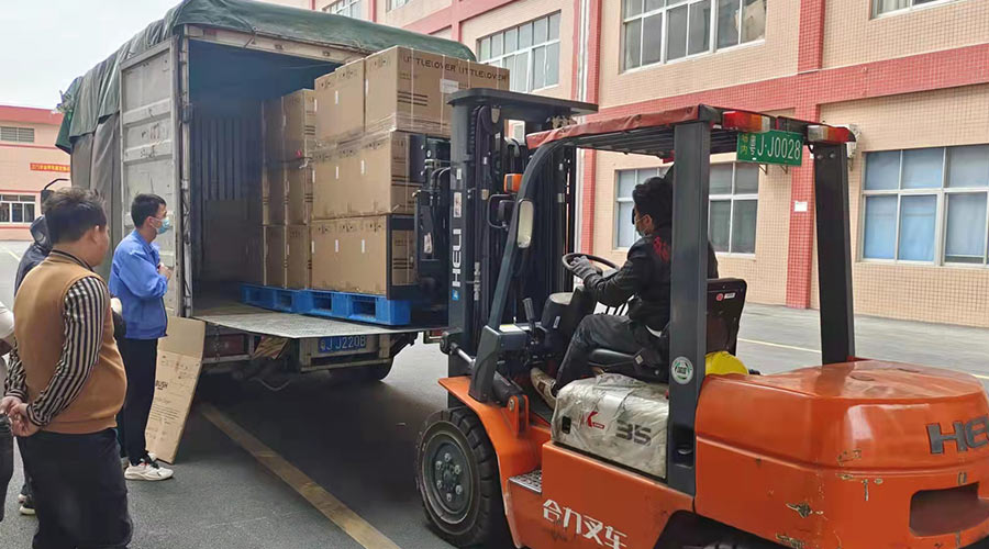 加急生產(chǎn)順利出貨！緩解客戶節(jié)后衣服干衣機(jī)庫(kù)存不足問題